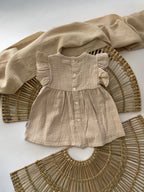 Vêtement bébé personnalisable, robe bébé, couleur marron beige